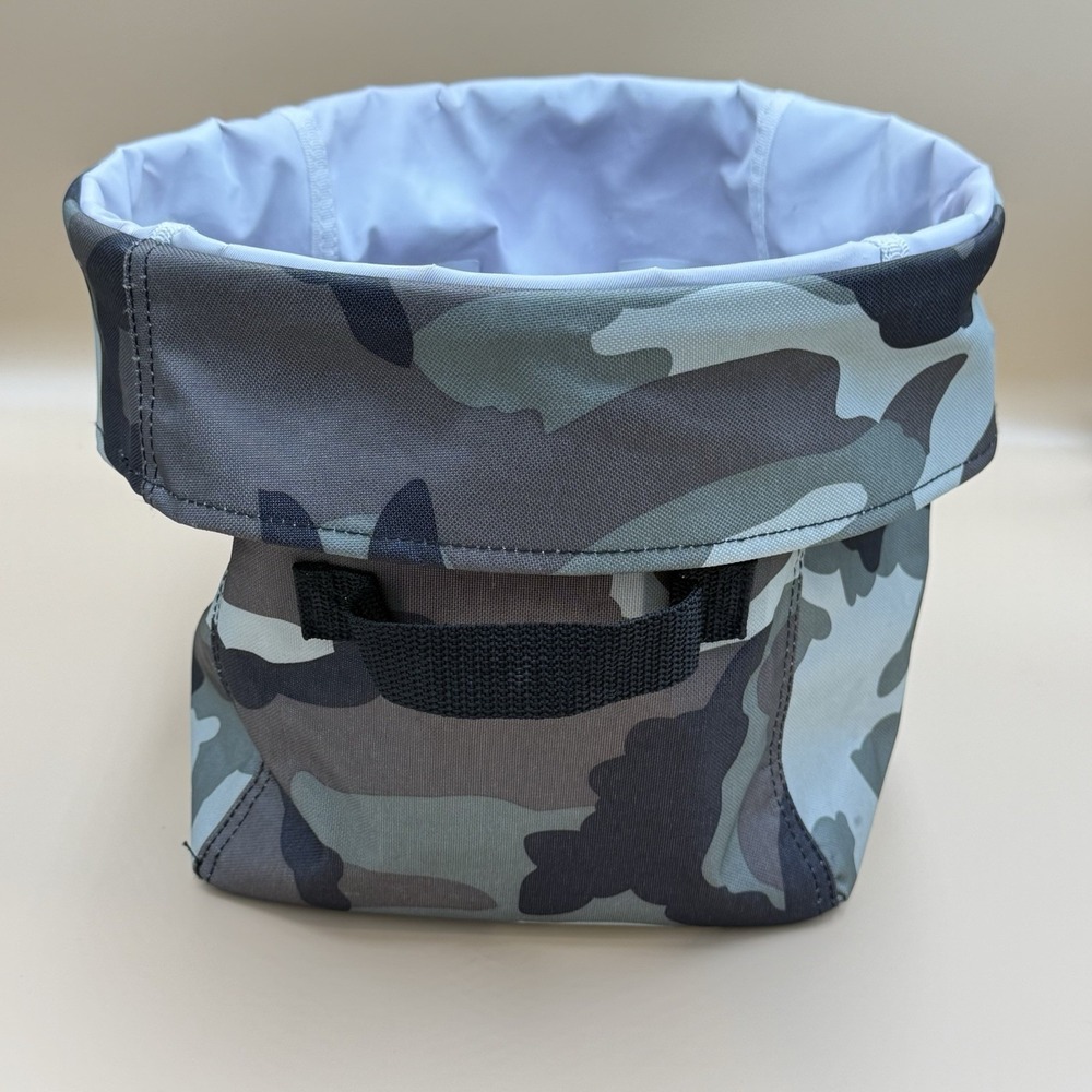 Thirty-One Collapsible Round Utility Tote Camouflage 31 Bags Storage Bin